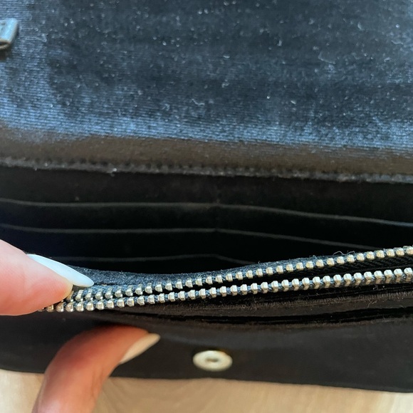 Bebe cross body purse - Picture 3 of 6